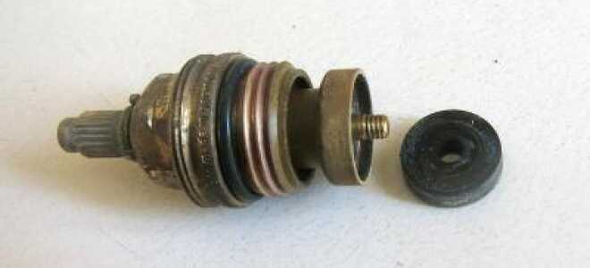 Сам себе сантехник: как поменять прокладку в кране в ванной