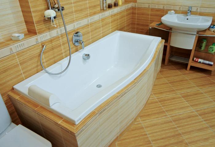 Установка акриловой ванны