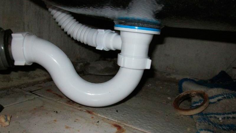 Как установить и выбрать сифон