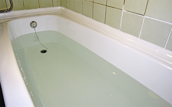 Ванна с водой
